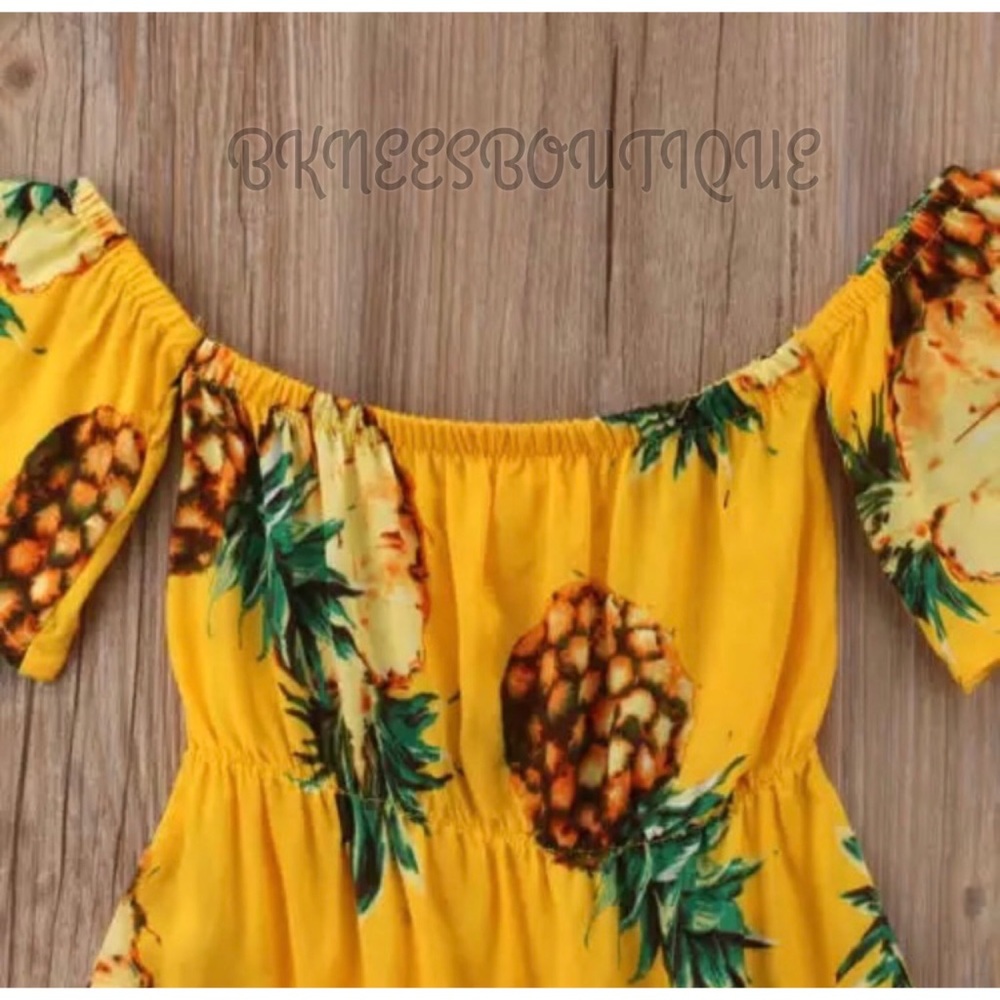 🎉 Babygirl Boutique Hawaiian Pineapple Romper - Picture 2 of 5